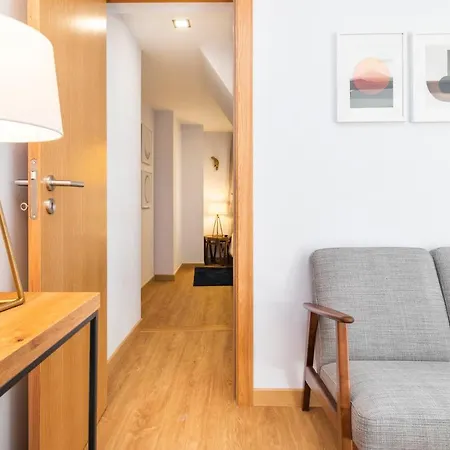 Apartment Perfect 1 Bed In Chiado With Aircon *
