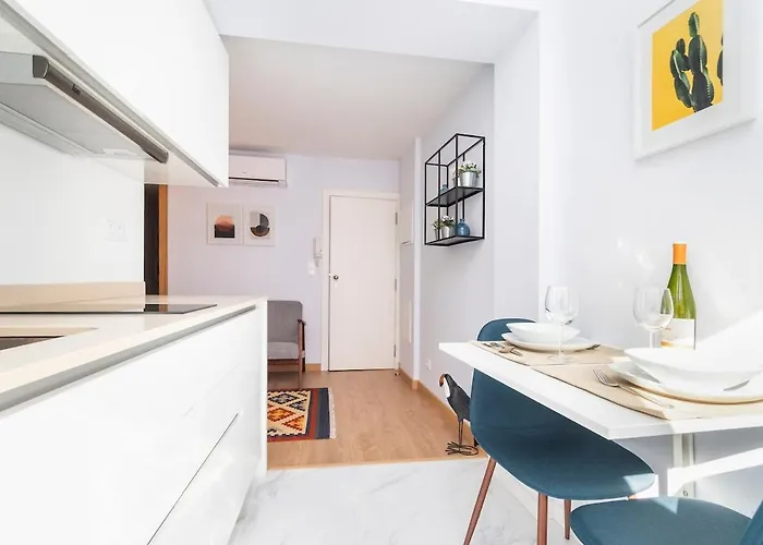 Perfect 1 Bedroom Very With Ac * Lisboa