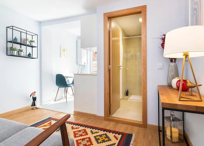 Perfect 1 Bedroom Very With Ac * Lisboa